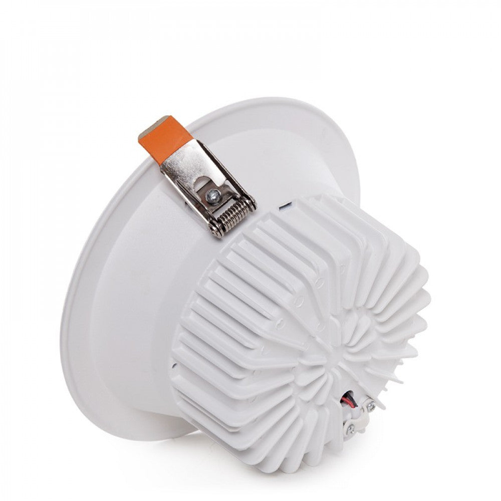 (HO-DL-AD-COB-18W-CW_padreImg_ho_dl_ad_cob_18w_cw_4.jpeg)