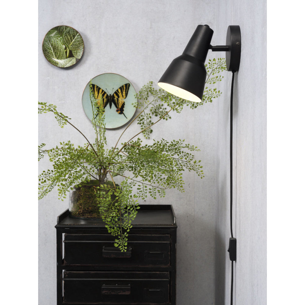 (IAR-VALENCIA/W/B_padreImg_iar_valencia_w_b_3.jpeg)