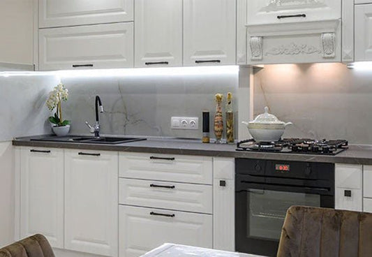 Tubos LED, ¿una buena idea para tu cocina?