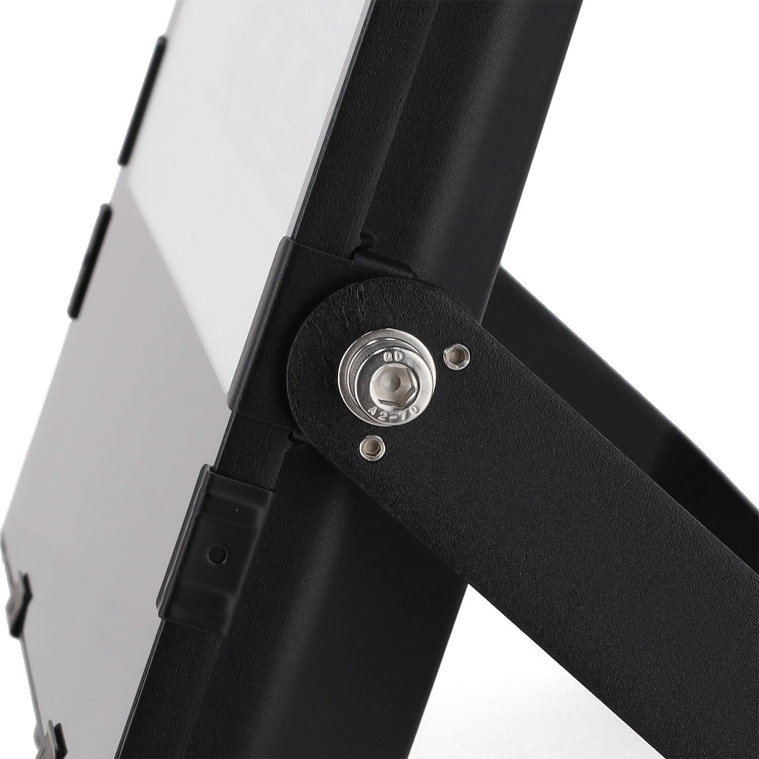 (1916-NS-FL200W-V2-200-CW_padreImg_1916_ns_fl200w_v2_200_cw_3.jpeg)