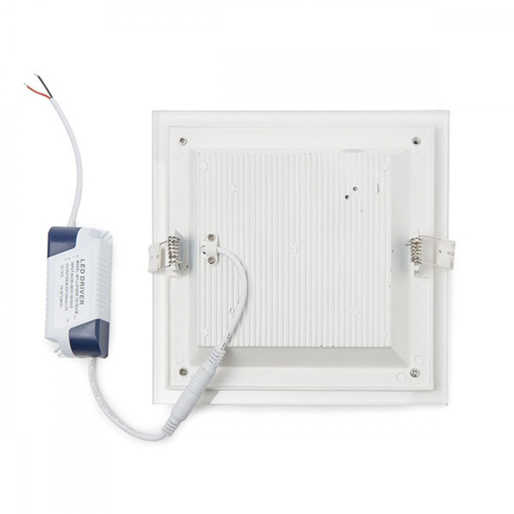 (GR-MB02-15W-CW_padreImg_gr_mb02_15w_cw_3.jpeg)