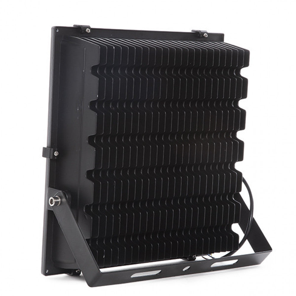 (HO-FH-200W-CW_padreImg_ho_fh_200w_cw_2.jpeg)