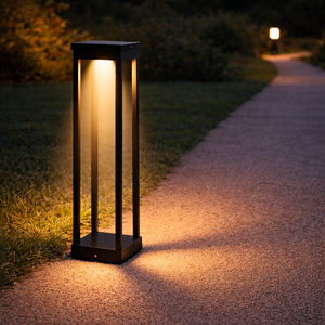 (HO-SOLARLAWNLIGHT-04_padreImg_ho_solarlawnlight_04_0.png)