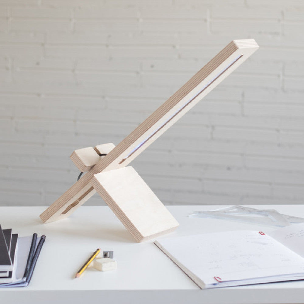 (DBO-DELAMP_padreImg_dbo_delamp_0.jpeg)