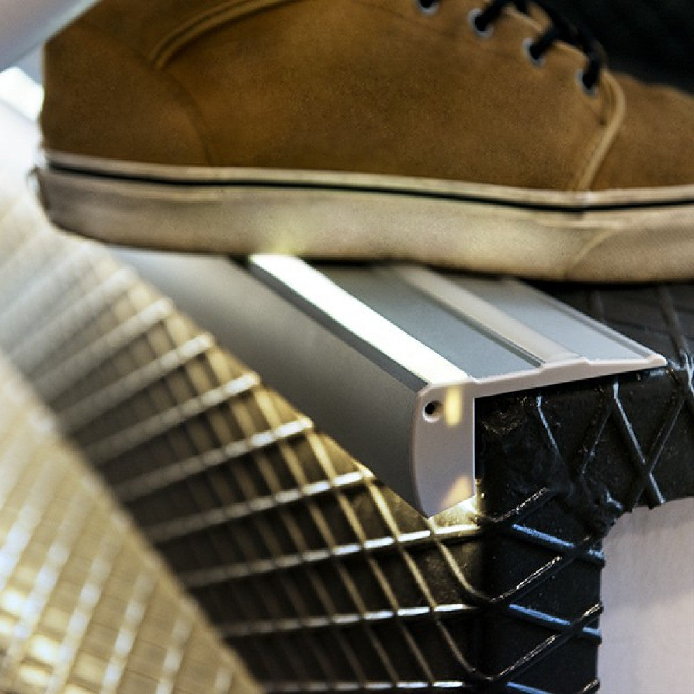 (SU-S002_padreImg_su_s002_1.jpeg)